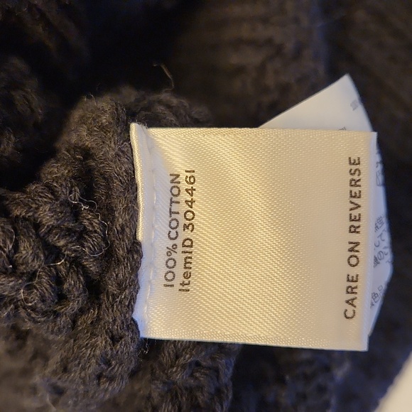 LL Bean  Fisherman Sweater - Picture 3 of 7
